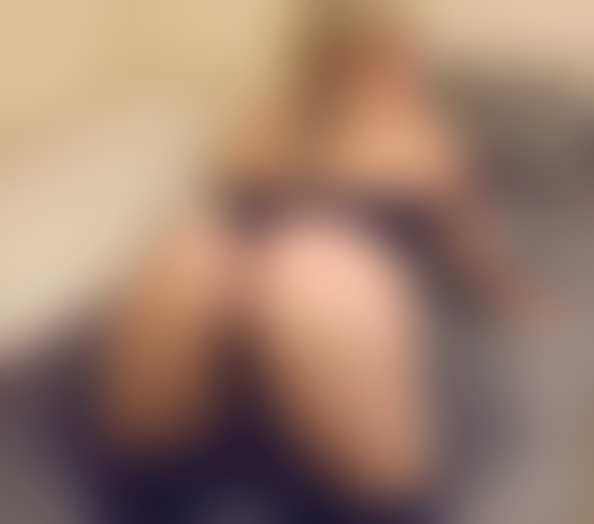 Escorts West Yorkshire Calderdale - Photos for Mona Moon best ever services Party girls 😋😋